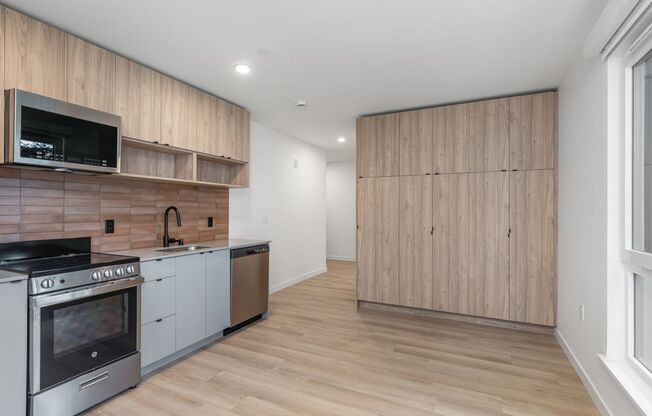 Studio, 1 bath, 362 sqft, $1,411, Unit 206 (MFTE)