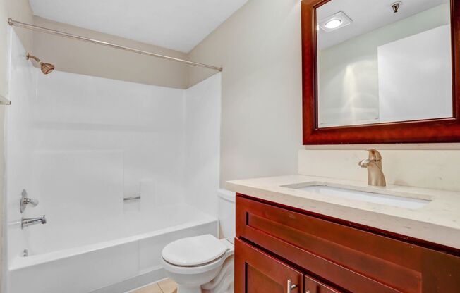 1 bed, 1 bath, 571 sqft, $1,935, Unit CCA-235