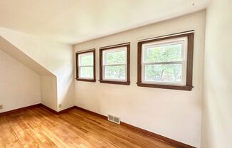 1 bed, 1 bath, $1,025, Unit 3137 N 87th - 3rd Party My Dwelling