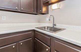 1 bed, 1 bath, 520 sqft, $859