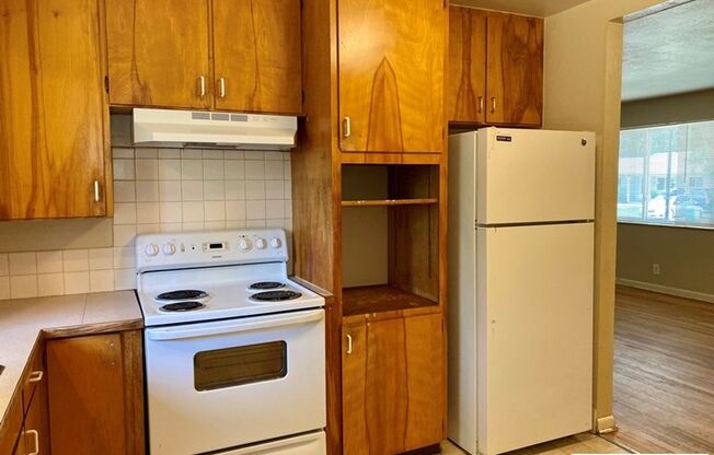 Great Three Bedroom, Close to Everything!