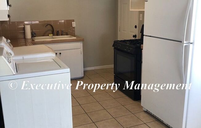 3 beds, 1 bath, $1,200