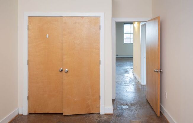 2 beds, 2 baths, 900 sqft, $1,925, Unit 207