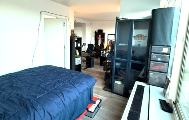 1 bed, 1 bath, 505 sqft, $4,500, Unit 8J