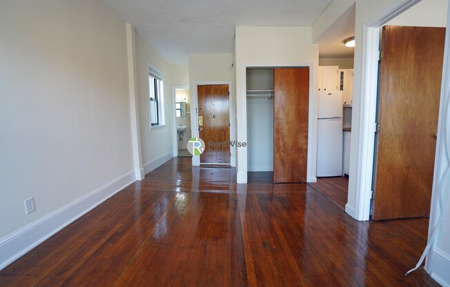 1315 Commonwealth Ave