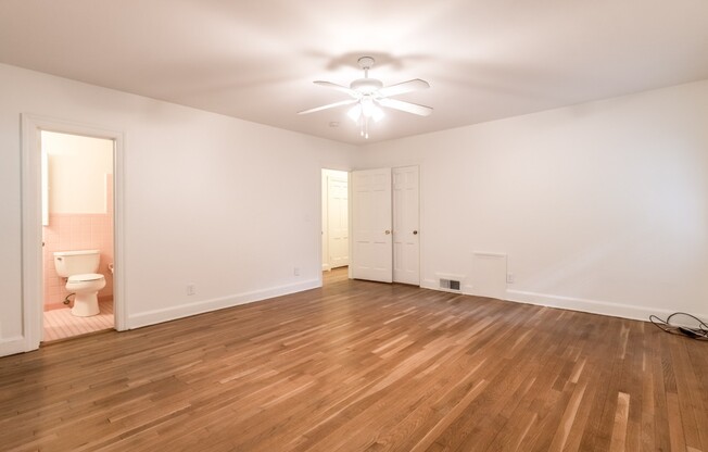 432 Collier Rd. NW