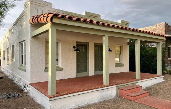 Charming 4BR/2BA Vintage Home in Historic Sam Hughes – Modern Comfort Meets Classic Style