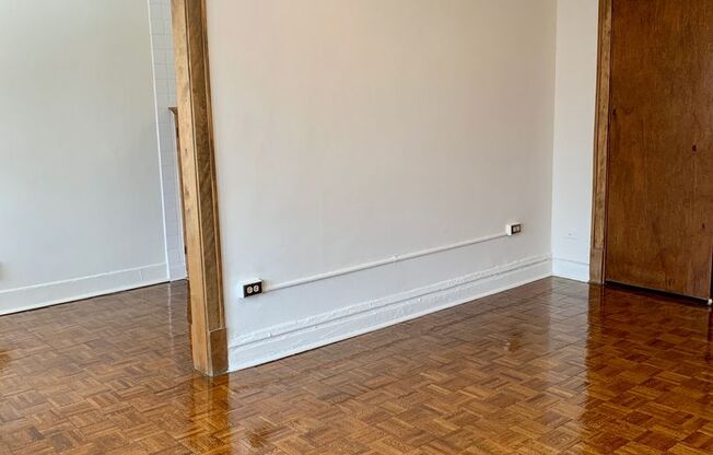 Studio, 1 bath, 500 sqft, $1,665, Unit 553-411