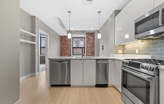 1 bed, 2 baths, 810 sqft, $3,400, Unit 503