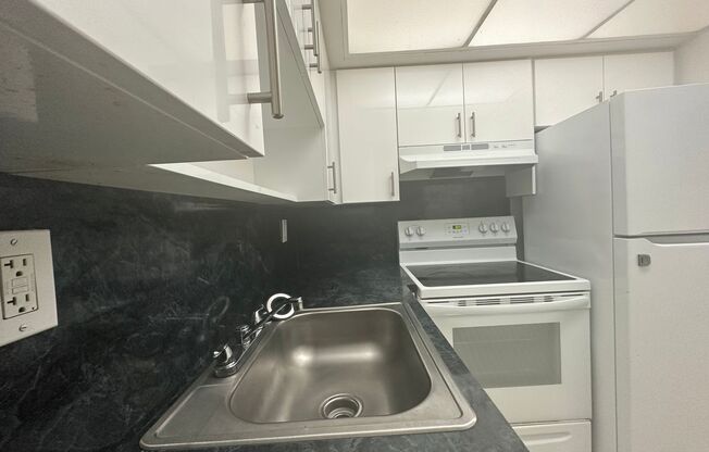 1 bed, 1 bath, $1,525, Unit 203