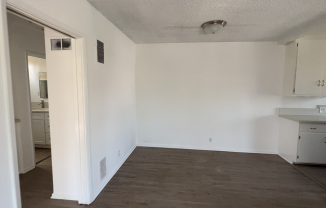 1 bed, 1 bath, $2,025, Unit 06