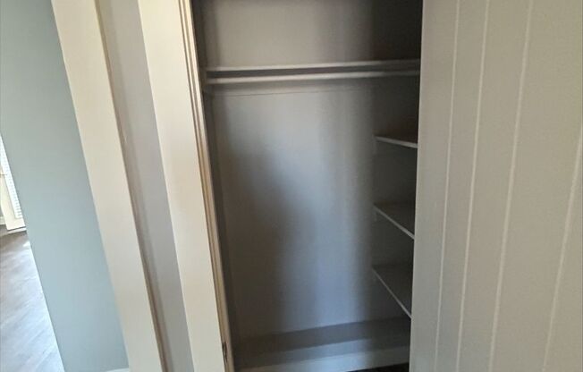 1 bed, 1 bath, 574 sqft, $1,295, Unit 42