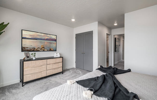 Decor 2 at Banner Hill, Bluffdale, UT