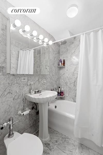 Studio, 1 bath, $2,500, Unit 1301