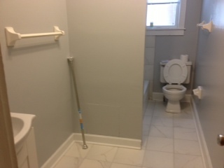 2 beds, 1 bath, 815 sqft, $1,200, Unit 339