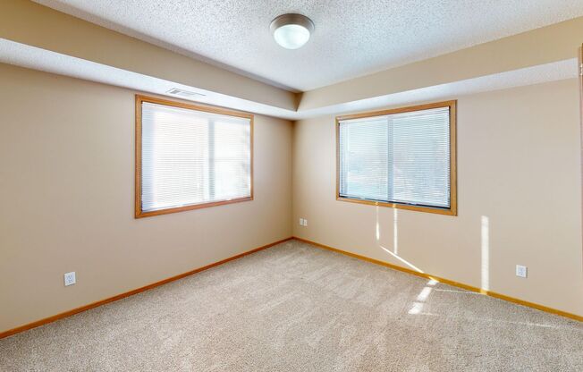 2 beds, 1 bath, 1,088 sqft, $1,195, Unit 3101-214