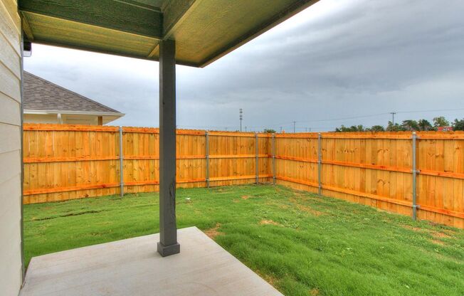 3 beds, 2 baths, 1,200 sqft, $1,545, Unit A - 10539 Lawson Place Rd