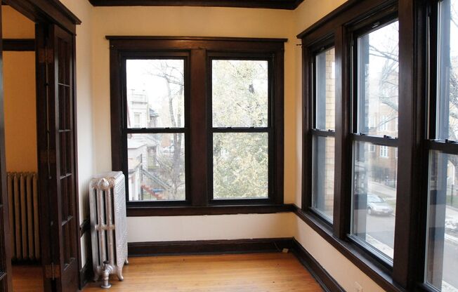 2418 Sawyer LLC