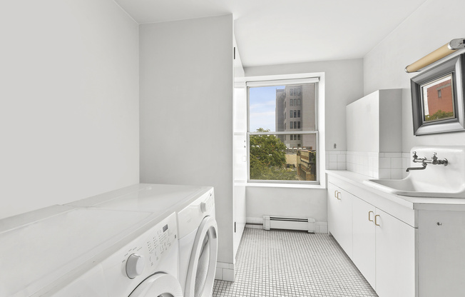 4 beds, 1.5 baths, 1,800 sqft, $7,950, Unit 2