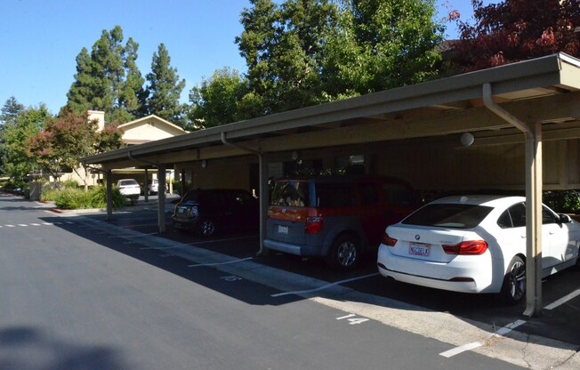 Ground Floor Condo in Wonderful Warm Springs Neighborhood in Fremont