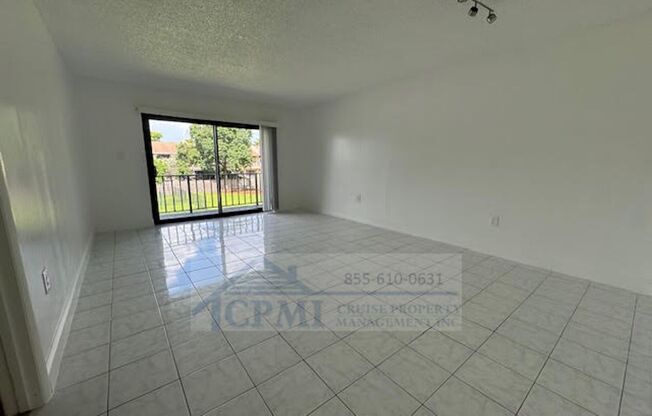 1 bed, 1 bath, 725 sqft, $1,895, Unit V208