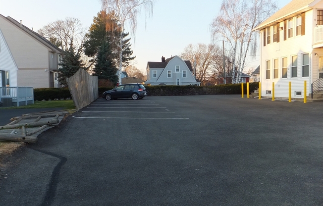 28 RIV ST