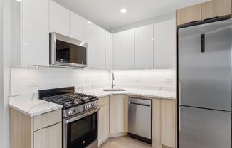 2 beds, 1 bath, 488 sqft, $1,900, Unit 1554-3R