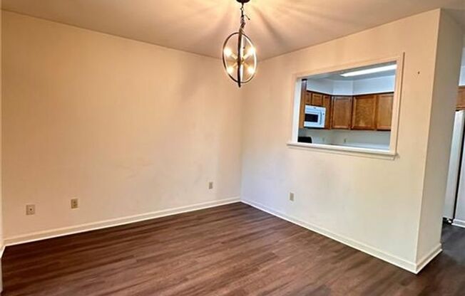 3 beds, 2.5 baths, $1,950