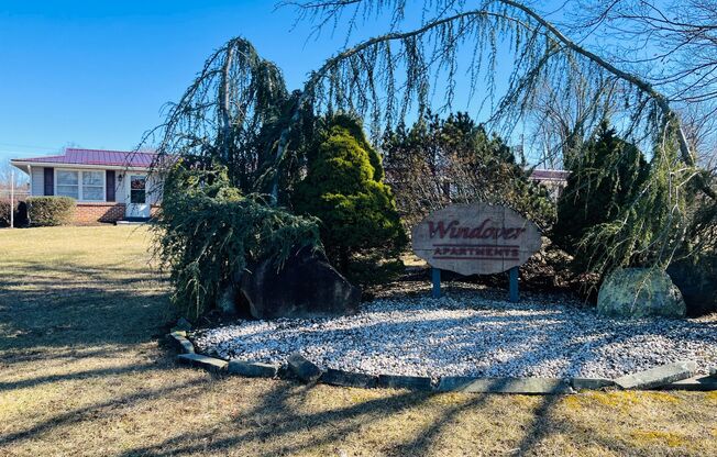 1 and 2 Bedroom, 1 Bath Apartments