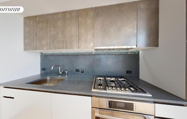 3 beds, 2 baths, 1,417 sqft, $13,000, Unit 38G