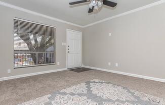 1 bed, 1 bath, 750 sqft, $929