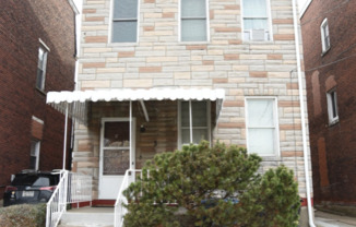 3 OAKLAND SQ