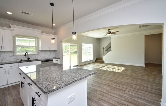 Brand New 5 Bed 3 Bath Near Fort Eisenhower!!