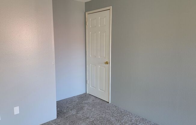 2 beds, 1 bath, $1,545, Unit Unit 3