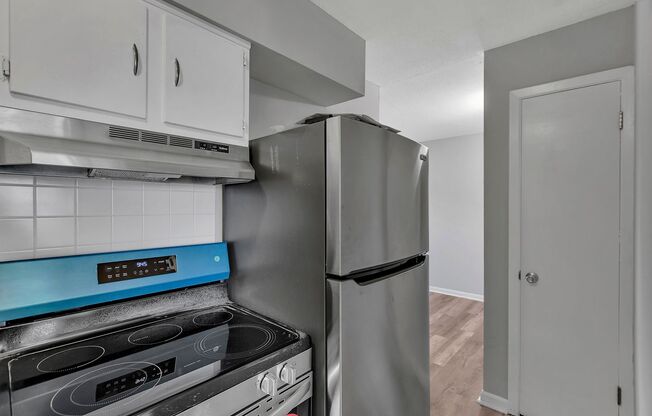 1 bed, 1 bath, $850, Unit 15419 - Unit B