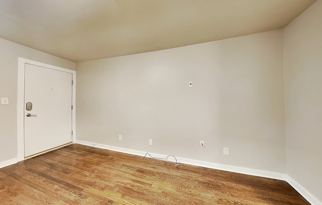 880 North Highland Ave NE