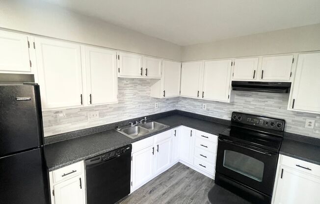 435 W Van Buren