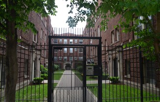 Studio, 1 bath, $1,395, Unit 3257-2B
