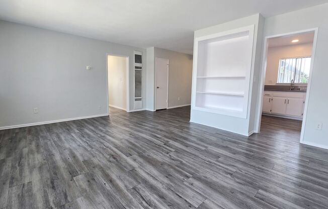 2 beds, 2 baths, 1,100 sqft, $2,398, Unit 201