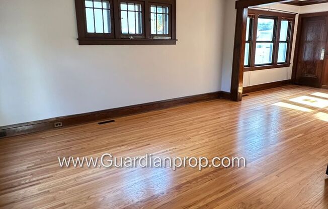 South Minneapolis Single Family Home, Fenced Yard, One Car Garage, Two Baths, Hardwood Floors