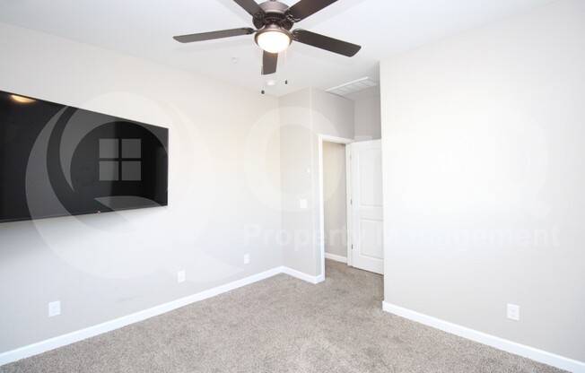 3 beds, 2.5 baths, 1,681 sqft, $2,249, Unit 1269