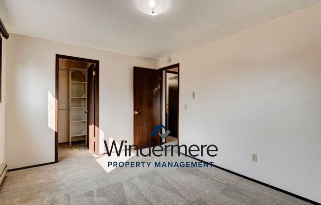 3 beds, 1 bath, $2,400