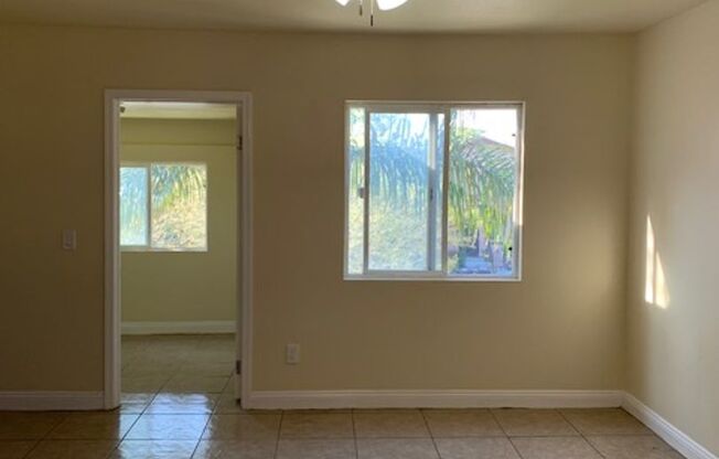 East 56th Street, Los Angeles, CA