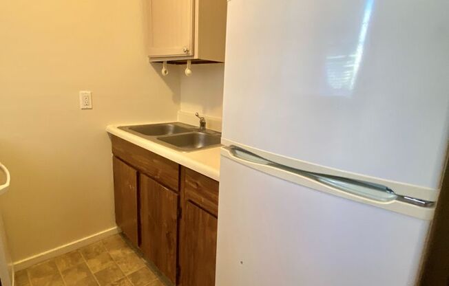 1 bed, 1 bath, 544 sqft, $1,495, Unit 01