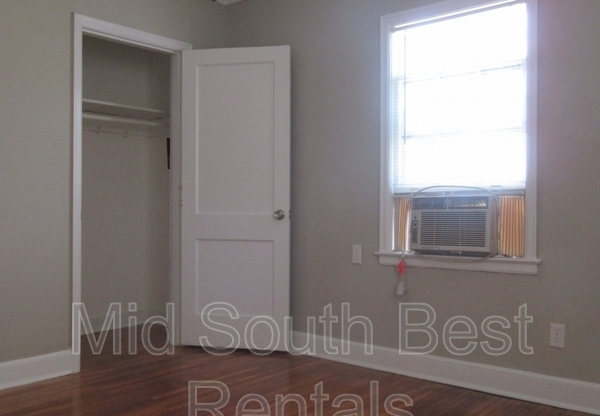 143 N Merton #3 (Jackson - University)