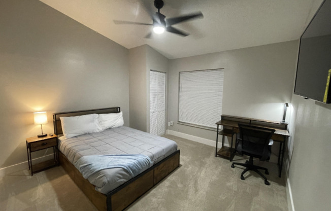 9303 4 AVE