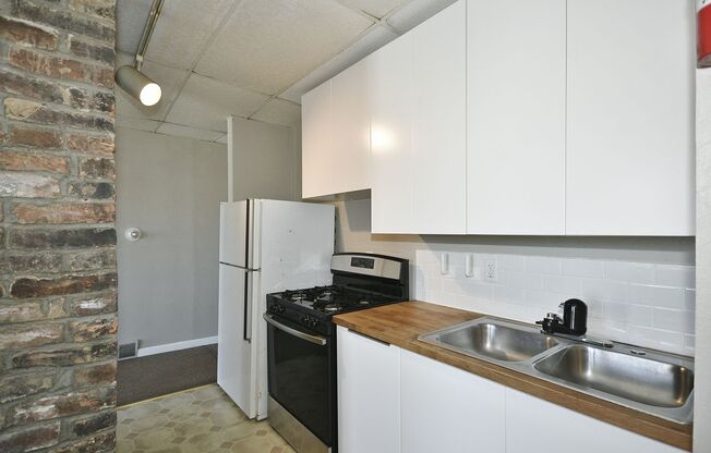 1606 Bingham