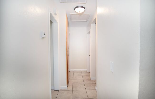 2 beds, 1 bath, $2,795