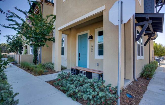 Modern 3-Bedroom Condo with Solar & EV Charging in a Quiet El Monte Community !