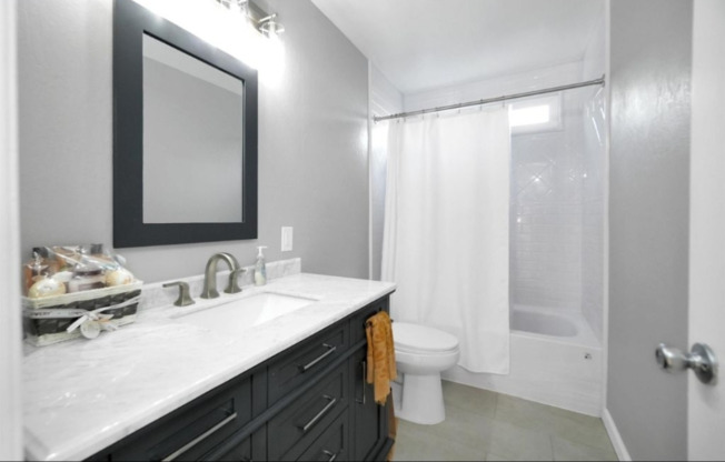 118 RAVEN CT